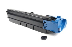 Pusta kaseta Kyocera  TK-8305, TK-8306, TK-8307, TK-8308, TK-8309, TK-8505,TK-8600, TK-8705 Cyan 100% nowa  (wystarczy wsypać proszek i założyć odpowiedni chip)